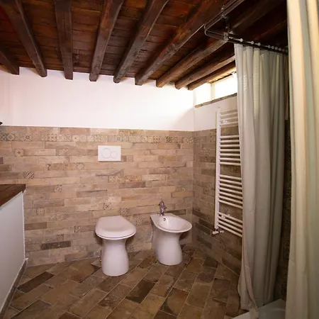 Gusto E Benessere Chic Apartment